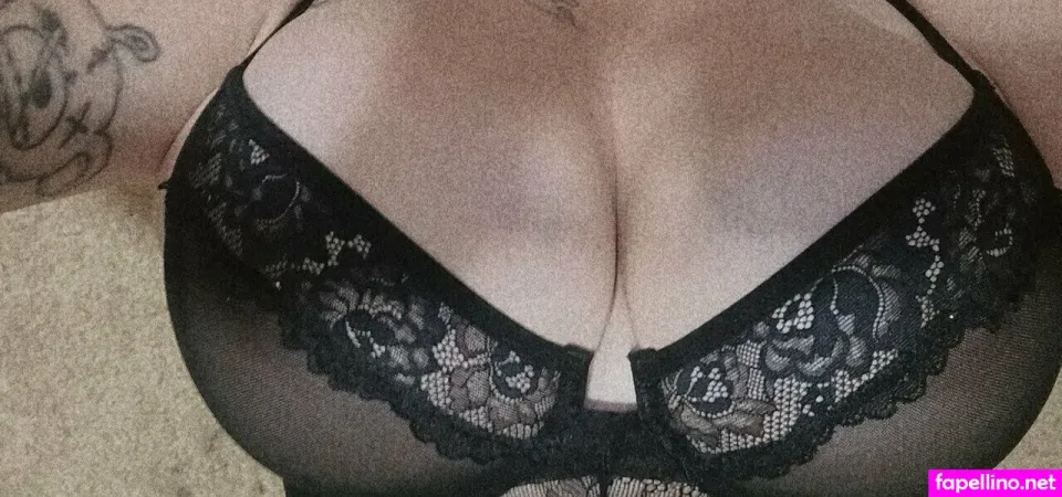 Lonelystoner1999 OnlyFans Thumbnail #ztwfSNBfYl