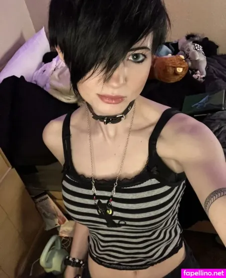 Lonesomemuse OnlyFans Thumbnail #9m88l376sD