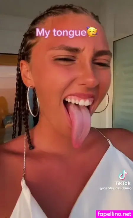 Long Tongue Fetish OnlyFans Thumbnail #gPei1RlfgT