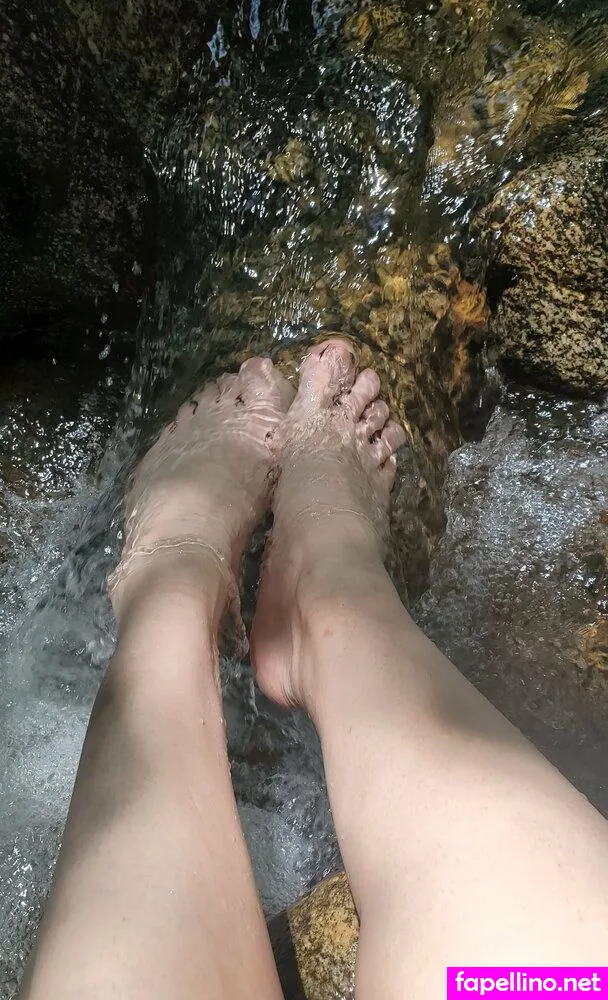 la_foot_long, longfootlola Nude Leaked OnlyFans Photo #0nc3BrQCDX