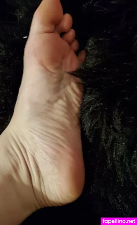 Longfootlola OnlyFans Thumbnail #THbKHVCEXU