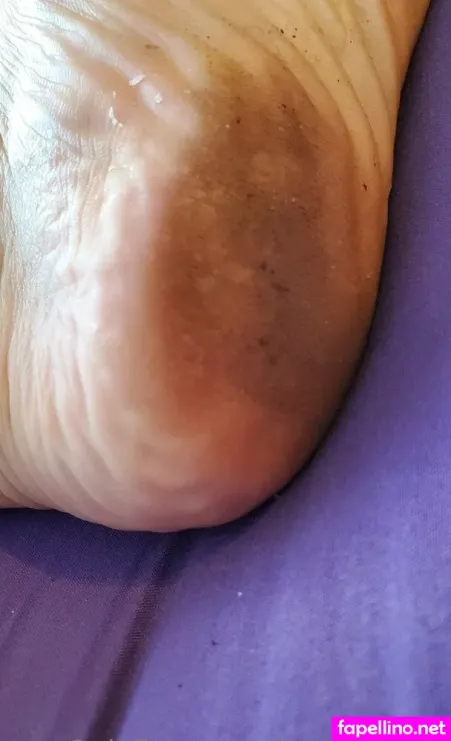 Longfootlola OnlyFans Thumbnail #jbQrm942bC