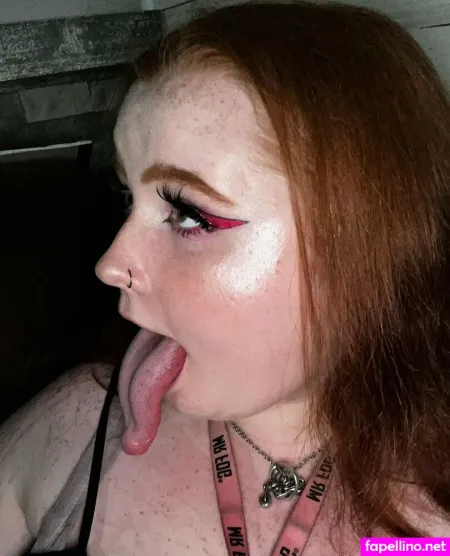 Longtonguebitch Main Profile Photo