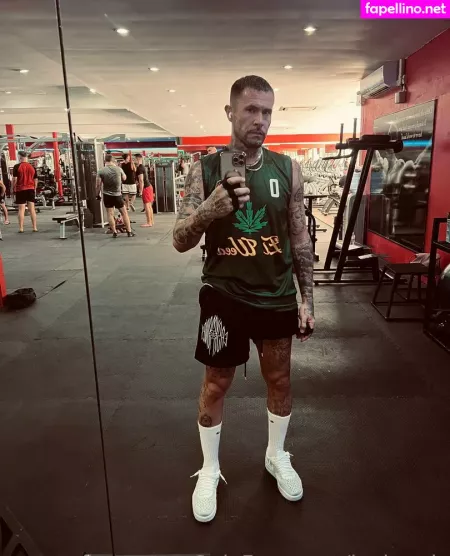 Loohoodz OnlyFans Thumbnail #TrfABfRuh1