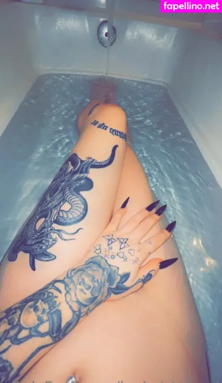 Lookatdatgurl OnlyFans Thumbnail #evAxJN7KJA