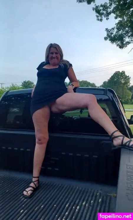 Lookitsjulia OnlyFans Thumbnail #wYAxBoPAPb