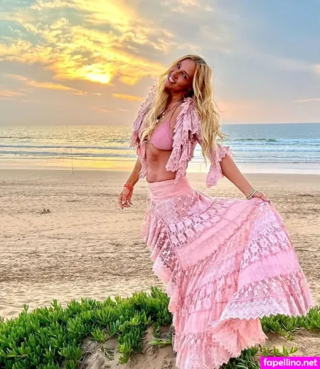 Loona 1 OnlyFans Thumbnail #14TrhuLLS1