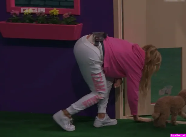 Loona 1 OnlyFans Thumbnail #VWb8P8PjRT