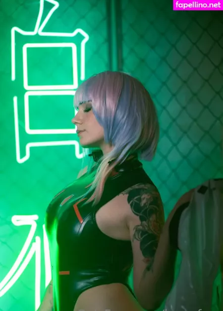 Loonafree OnlyFans Thumbnail #1buNulDdz8