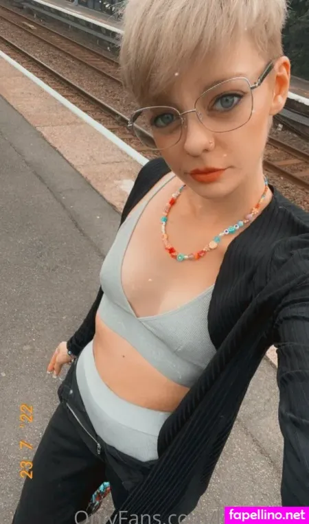 Loonicorn 1 OnlyFans Thumbnail #5DpfmbIpdu