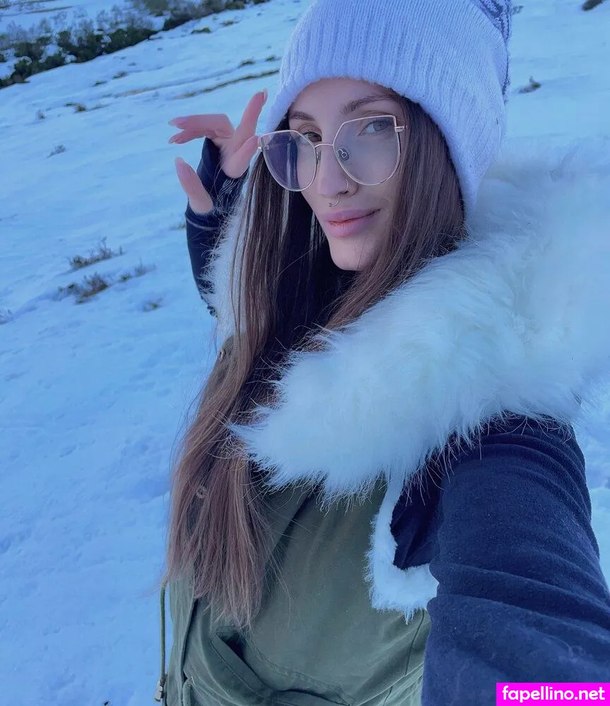 lor570, lory57 Nude Leaked OnlyFans Photo #4TQPYfyp7V