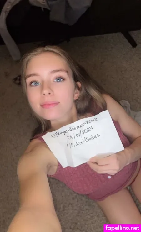 Lora Berry OnlyFans Thumbnail #JFBkhKpXe5