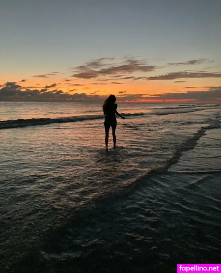 Lora Berry Main Profile Photo