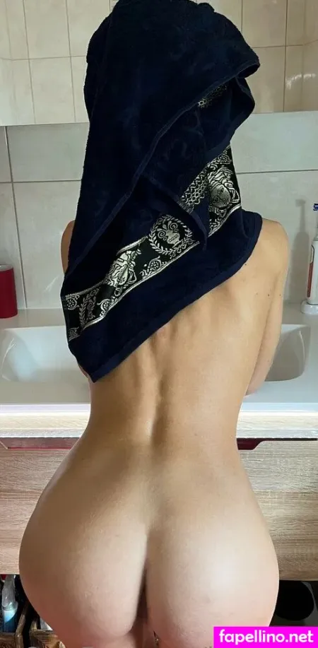 Lora Cain OnlyFans Thumbnail #WKVsxeV1pW