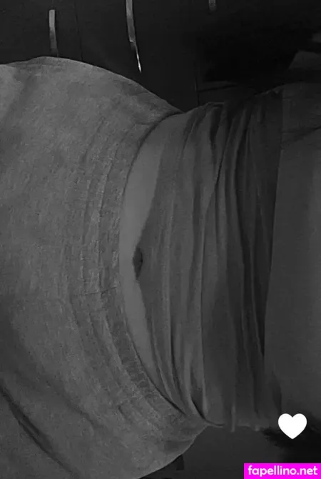 Lora Laura 08642 OnlyFans Thumbnail #V1onivGiyz