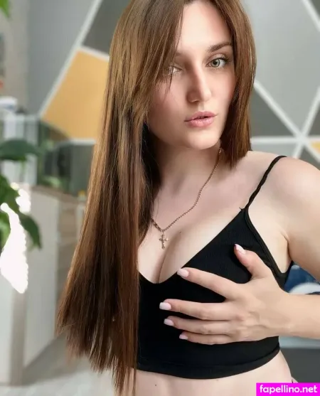 Lora Nightly OnlyFans Thumbnail #abWSRTqmbr