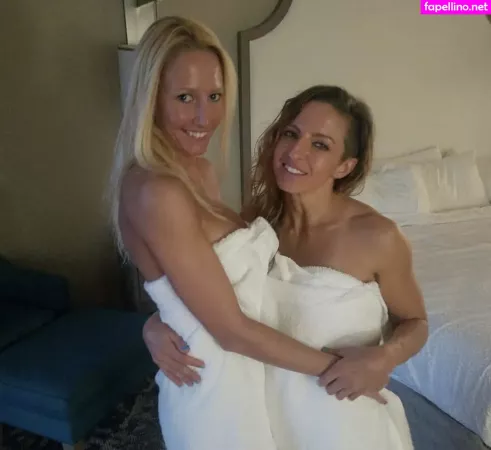 Loracr0ss OnlyFans Thumbnail #bWlLO8K5w7