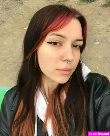 Loradolores OnlyFans Thumbnail #oRxDXbZ6W0