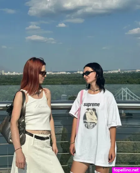 Loraschimmer OnlyFans Thumbnail #UkIUfF4jGO