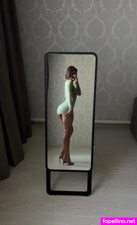 Loravievip OnlyFans Thumbnail #2mmrK4HZzt