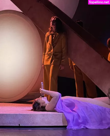 Lorde OnlyFans Thumbnail #zooC51zj6D