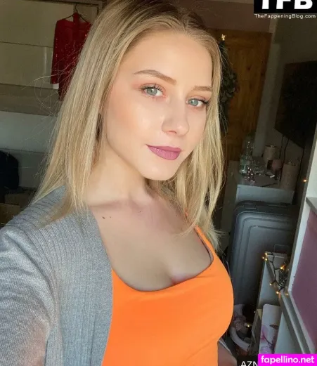 Lore Dana OnlyFans Thumbnail #mDHI27xV0z