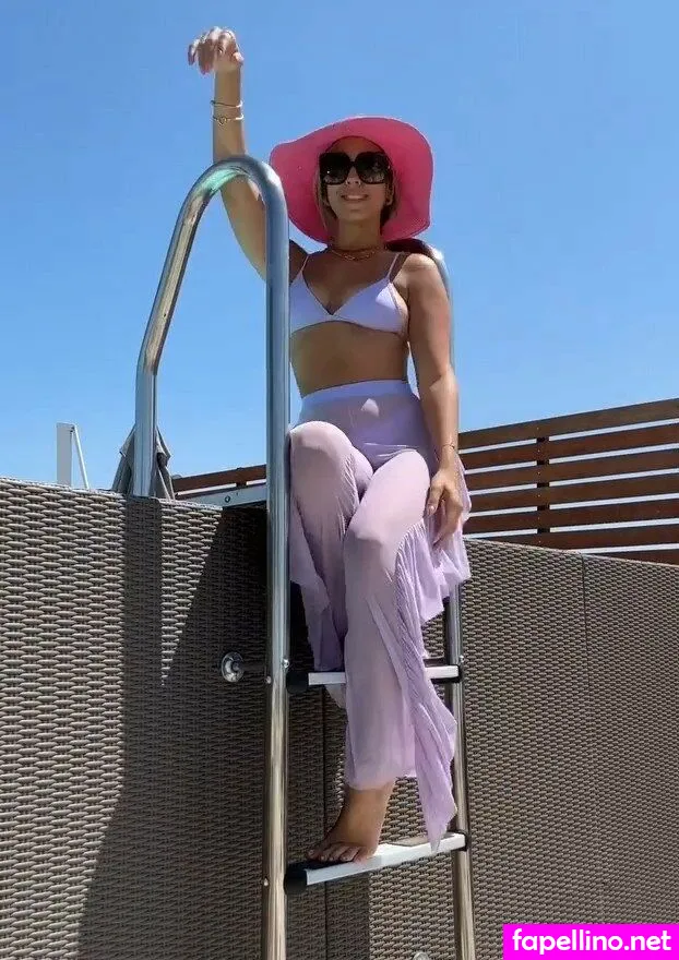 lorealbertazzi Nude Leaked OnlyFans Photo #07fTd51CJd