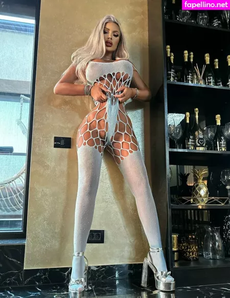 Loredana Chivu OnlyFans Thumbnail #INysBydpPl