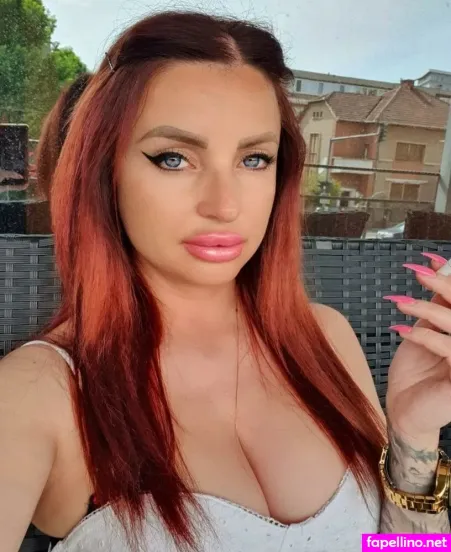 Loredanaa Lavi97 OnlyFans Thumbnail #HFuYCBGygE