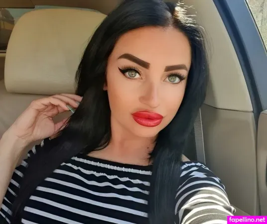 Loredanaa Lavi97 OnlyFans Thumbnail #cZY267iS8M
