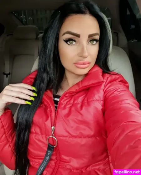 Loredanaa Lavi97 OnlyFans Thumbnail #j0jsHF2w45