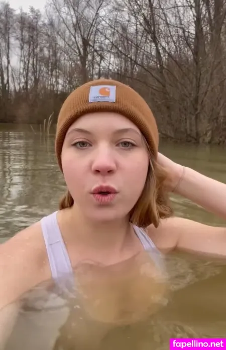 Loreena Unterwegs OnlyFans Thumbnail #mSLiOiDCaJ