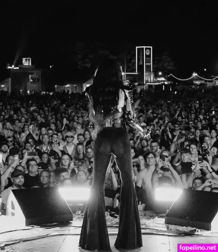 Loreenofficial OnlyFans Thumbnail #4SBdfCfs02
