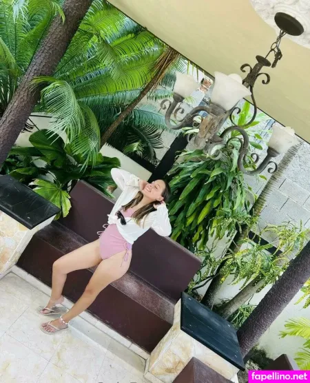 Lorehoneybutt OnlyFans Thumbnail #WYqi0pje3x