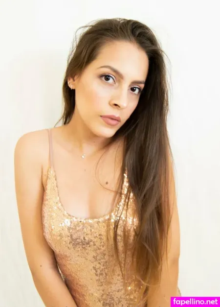 Lorehoneybutt OnlyFans Thumbnail #dgDfunDEyg