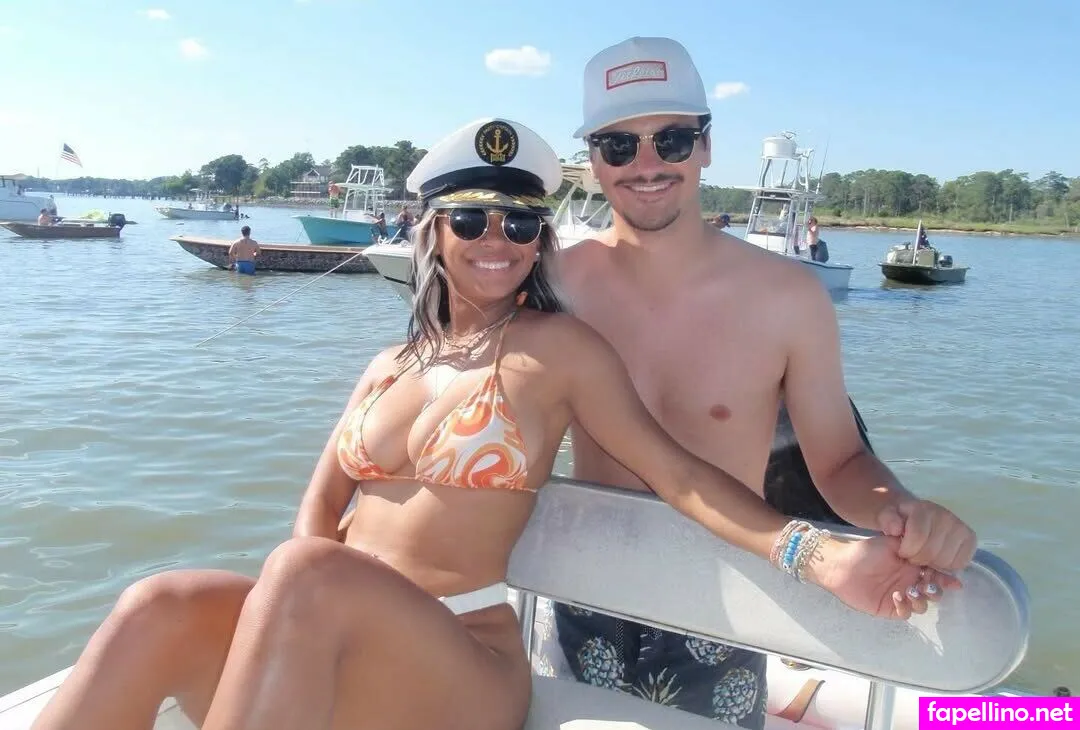 lorelaih2os Nude Leaked OnlyFans Photo #F6dXQwfNcA