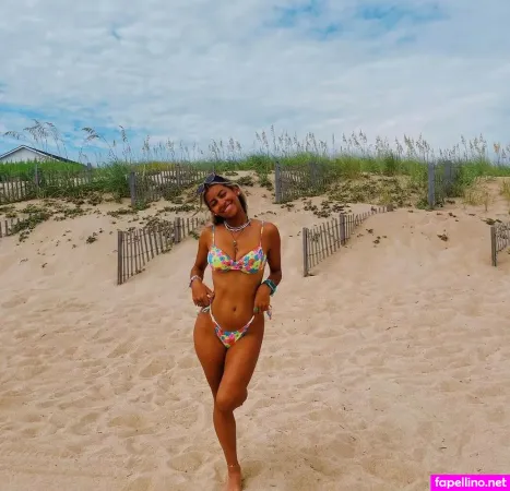 Lorelaih2os OnlyFans Thumbnail #cnFlhmdjFA