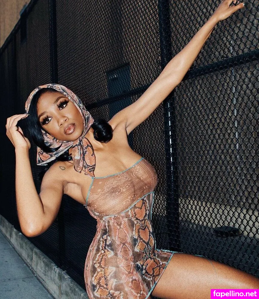 Brown Girl Grinding, lorenlorosa Nude Leaked OnlyFans Photo #WiNi2gxUoZ