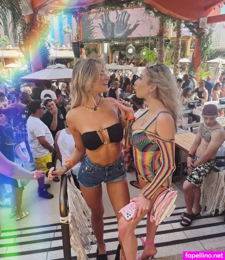 Loren Shea OnlyFans Thumbnail #TBxUFAOMhm