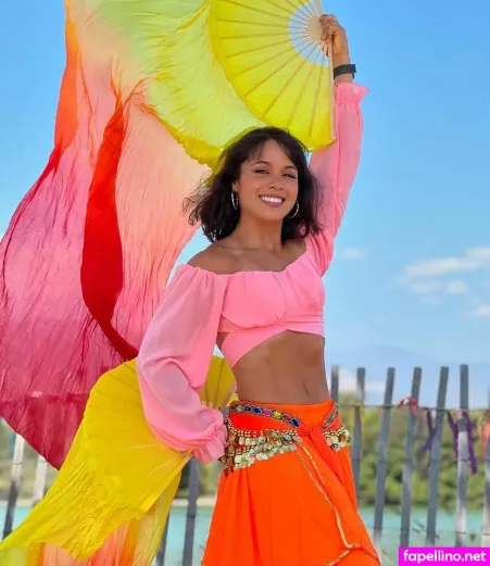 Lorena Abreu OnlyFans Thumbnail #KhrmzhCoir