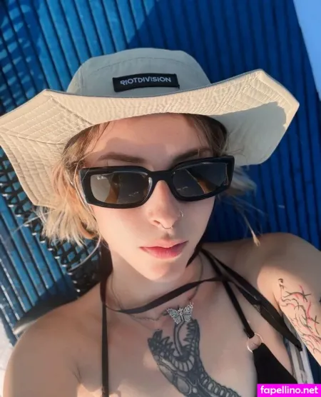 Lorena Curry OnlyFans Thumbnail #CpzWa744j3
