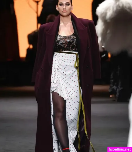 Lorena Duran OnlyFans Thumbnail #Cw4Jun9qBU