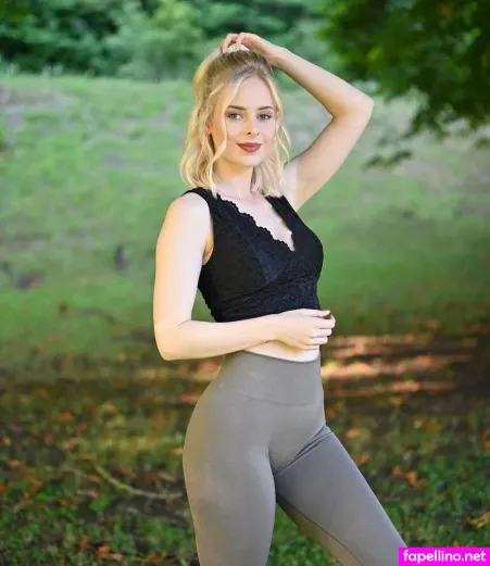 Lorena Kirchhoffer OnlyFans Thumbnail #5X6ermhxww