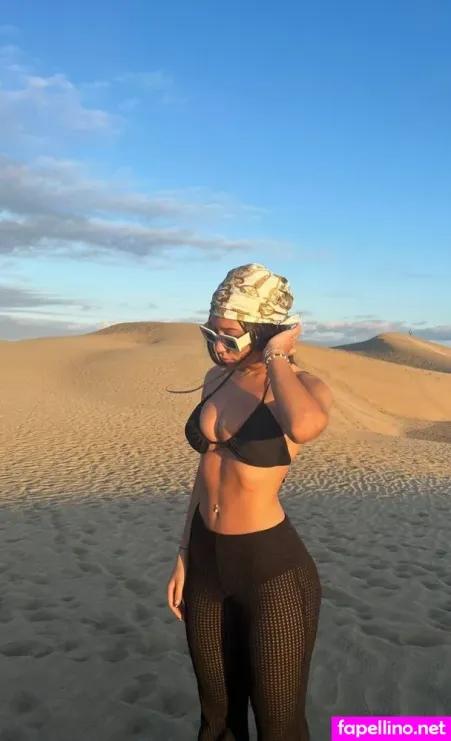 Lorena Sim OnlyFans Thumbnail #FRi6WbUqrn