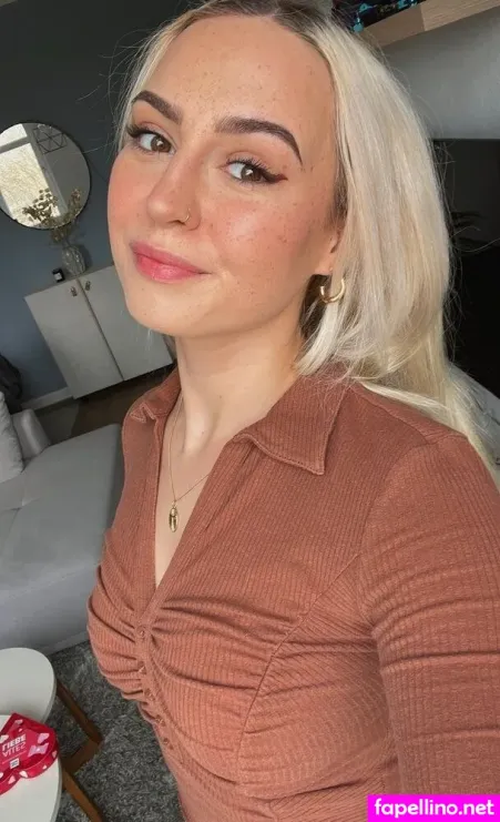 Lorenabombik Lolomaus OnlyFans Thumbnail #Dab5zPnkBI
