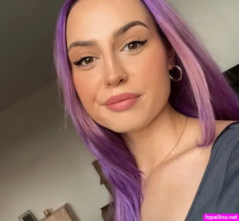Lorenabombik Lolomaus OnlyFans Thumbnail #yeMBObL4oT