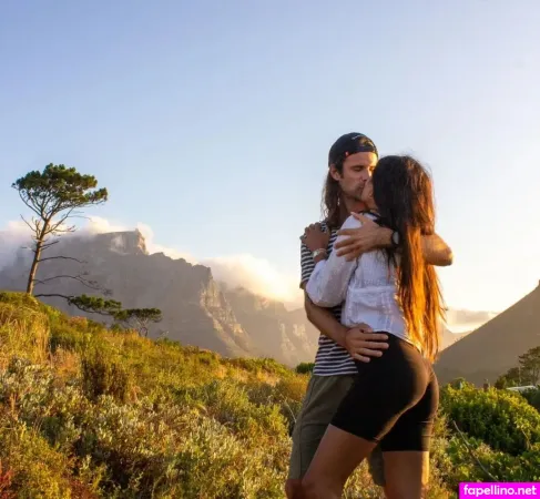 Lorenasoleil Earthtravelstories OnlyFans Thumbnail #LeZnUqG6ab