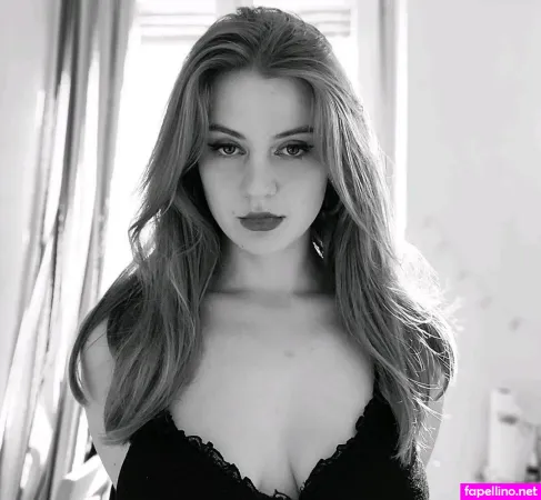 Lorene Laplusbelle OnlyFans Thumbnail #6MVTaik33u