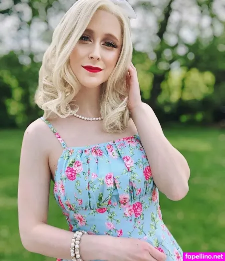 Lorenia OnlyFans Thumbnail #4mg1pG2TWd