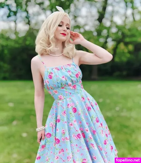 Lorenia OnlyFans Thumbnail #PkMIeImACl